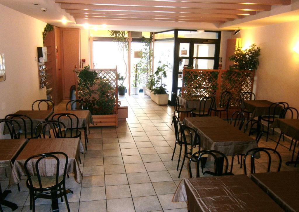 Logis Hotel Saint Jacques Valence  Kültér fotó