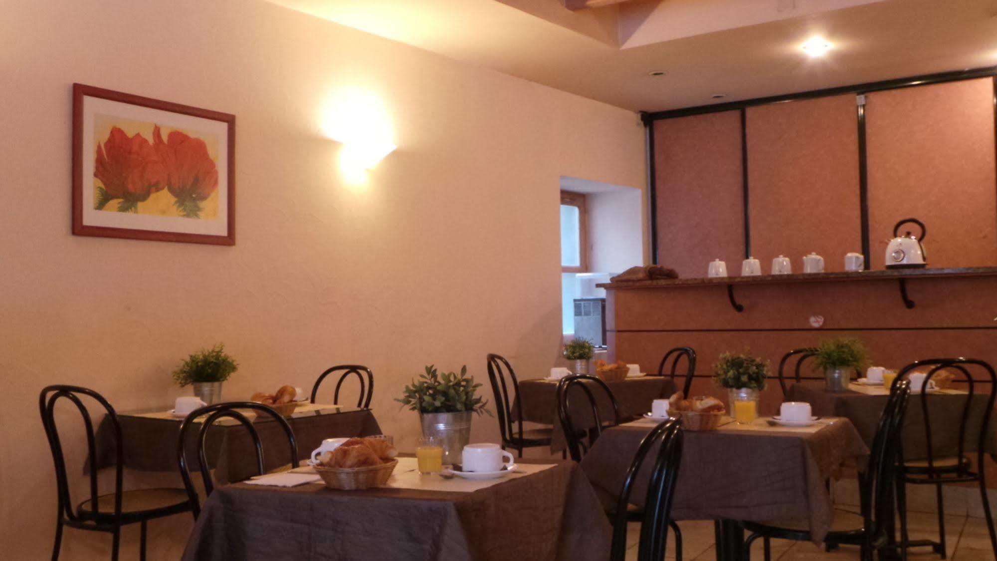 Logis Hotel Saint Jacques Valence  Kültér fotó
