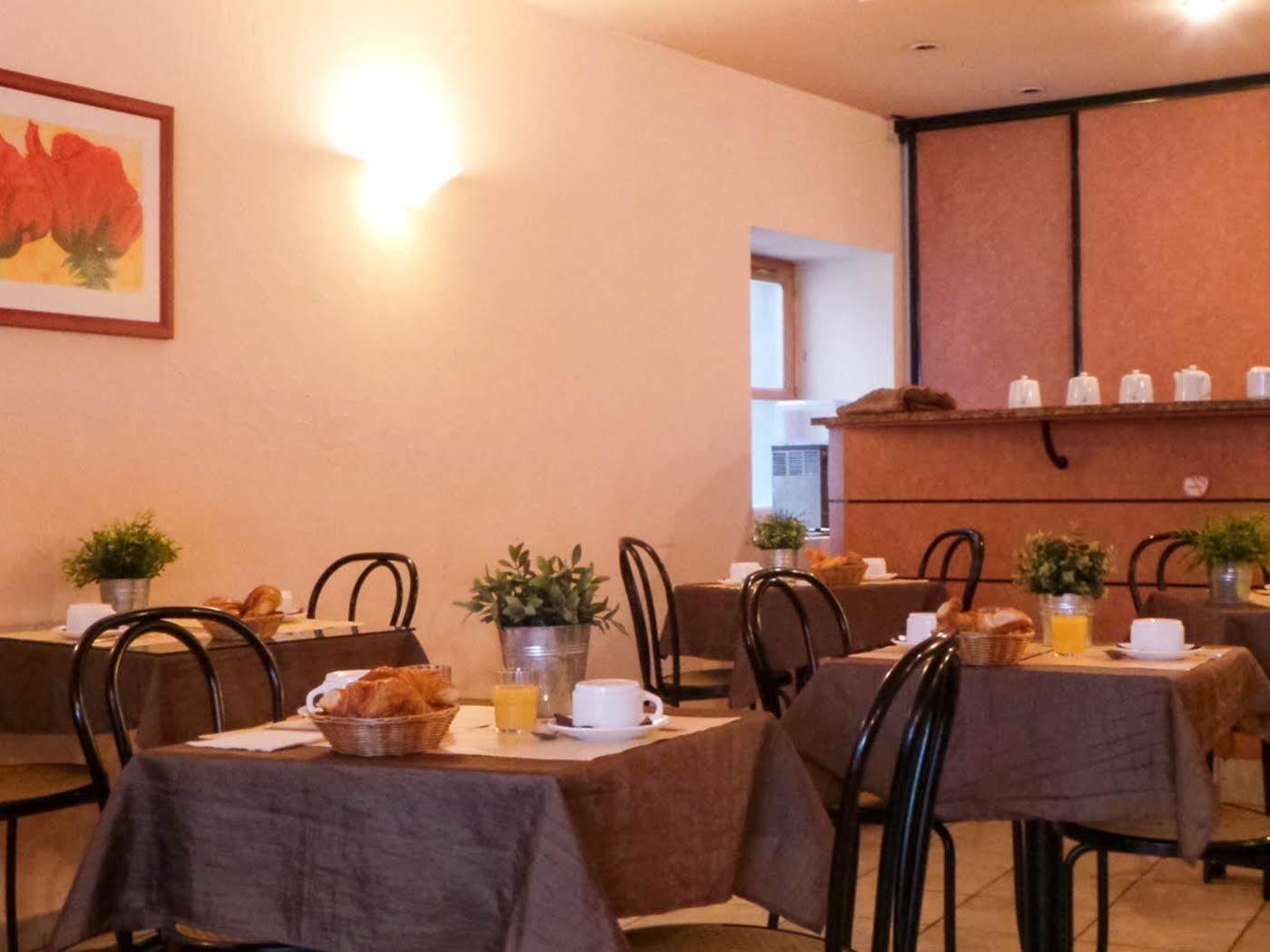 Logis Hotel Saint Jacques Valence  Kültér fotó